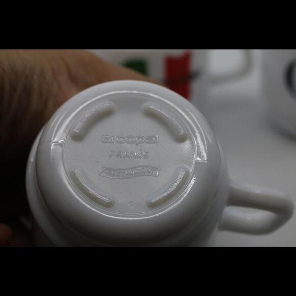 Lot of 4 Arcopal France Set of 4 Maxwell House Small Cappuccino Cups #2 - Picture 5 of 7